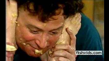 sex 盗撮のぞき素人 eating banana of womens feet hd