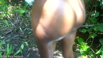 sex 2 african tribe girl having fun with the village chief in the middle of the forrest hd